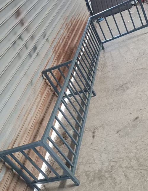 锌钢护栏
